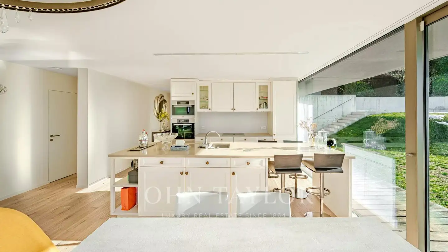 Apartment for sale - 1817 Brent - Photo 3