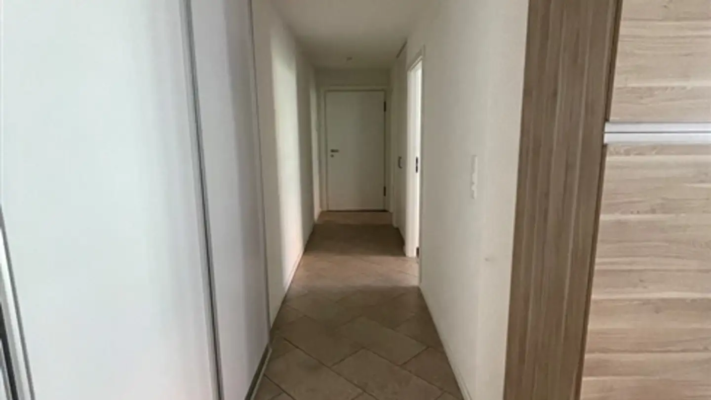 Apartment for rent - Rue Du Collège 7, 2300 La Chaux-de-Fonds - Photo 4