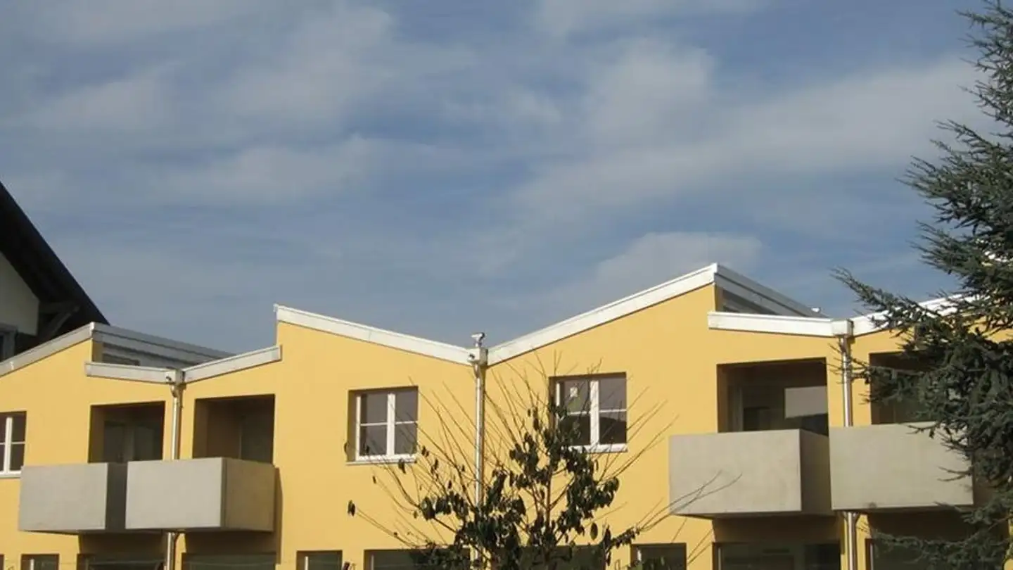 Outdoor parking space for rent - Avenue De La Gare 92, 1022 Chavannes-près-Renens
