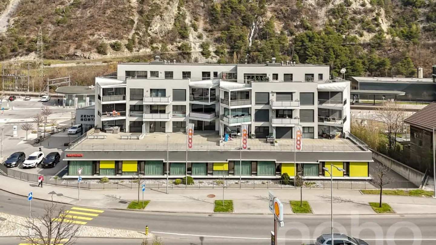 Commercial for sale - 3952 Susten