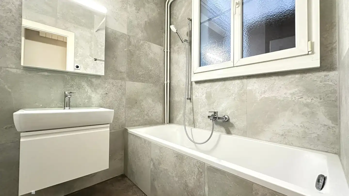 Appartamento in affitto - Route De Brügg / Brüggstrasse 2, 2503 Biel/Bienne - Foto 4