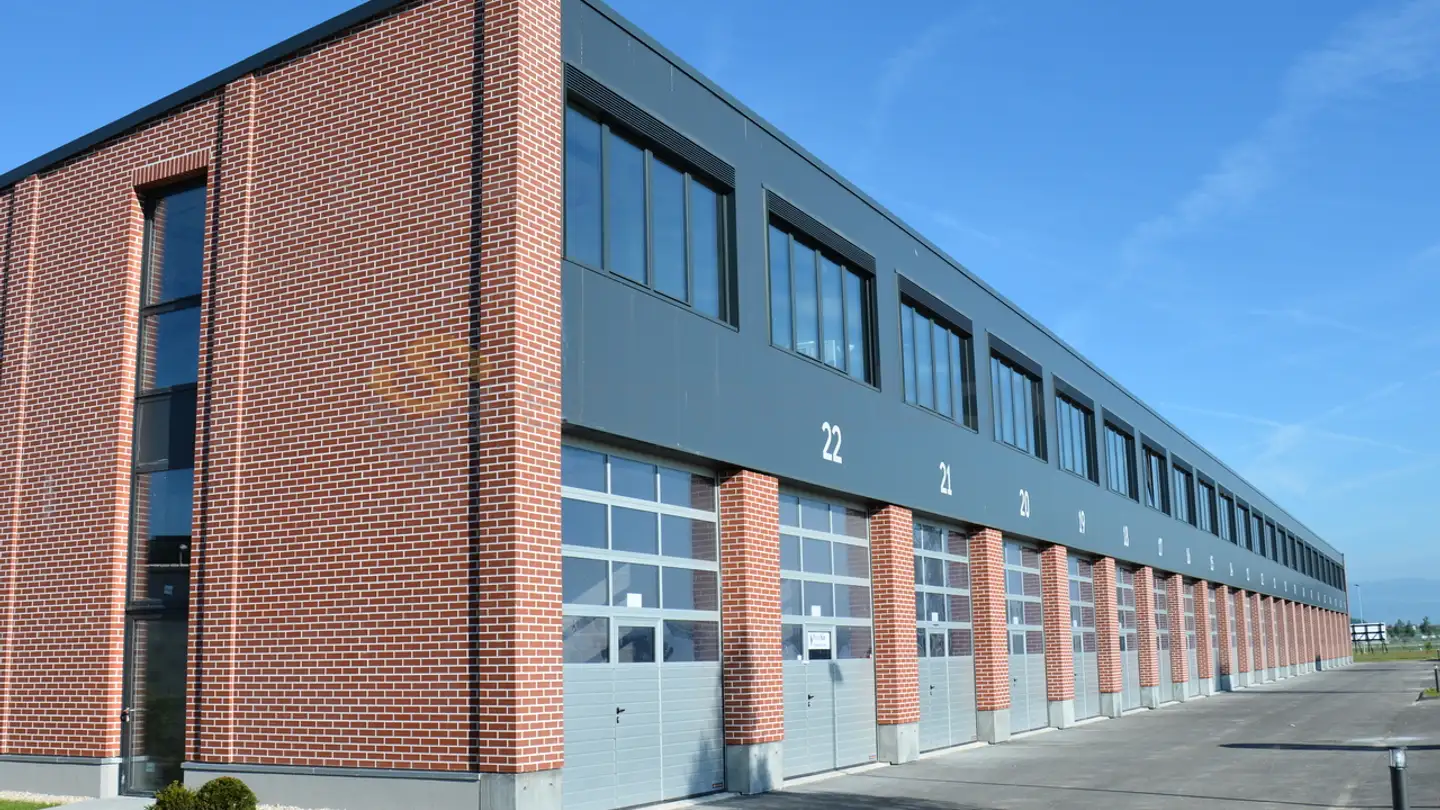 Commercial à louer - Zone Industrielle Champ Cheval 2, 1530 Payerne