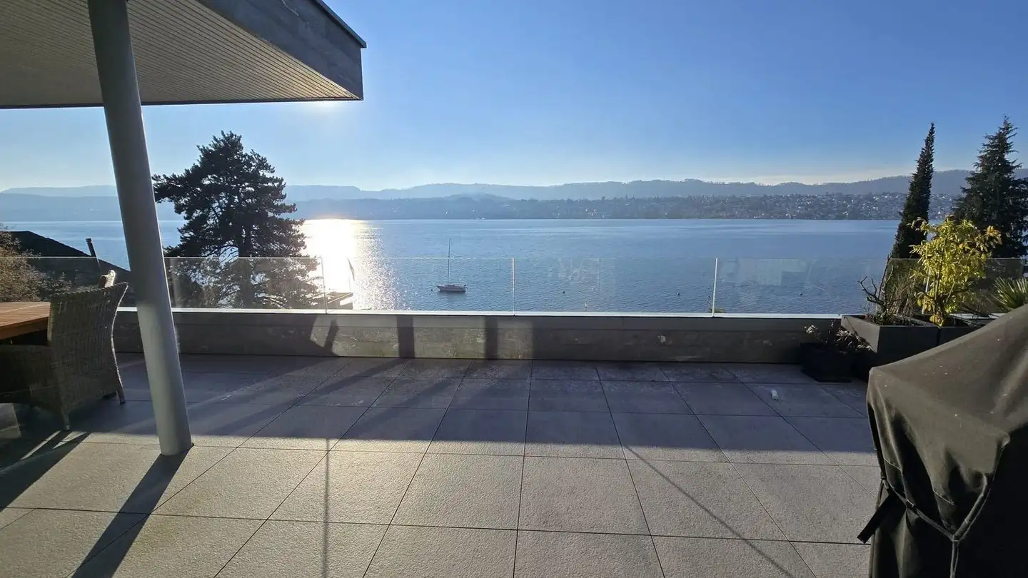 Attique à louer - Kusenstrasse 4, 8700 Küsnacht ZH - Photo 3