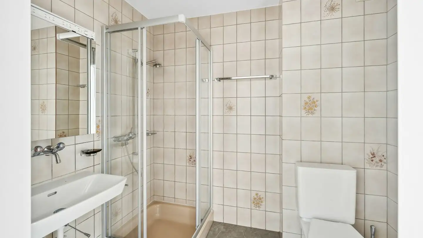 Apartment for rent - Rue Des Carrières 19, 2800 Delémont - Photo 2