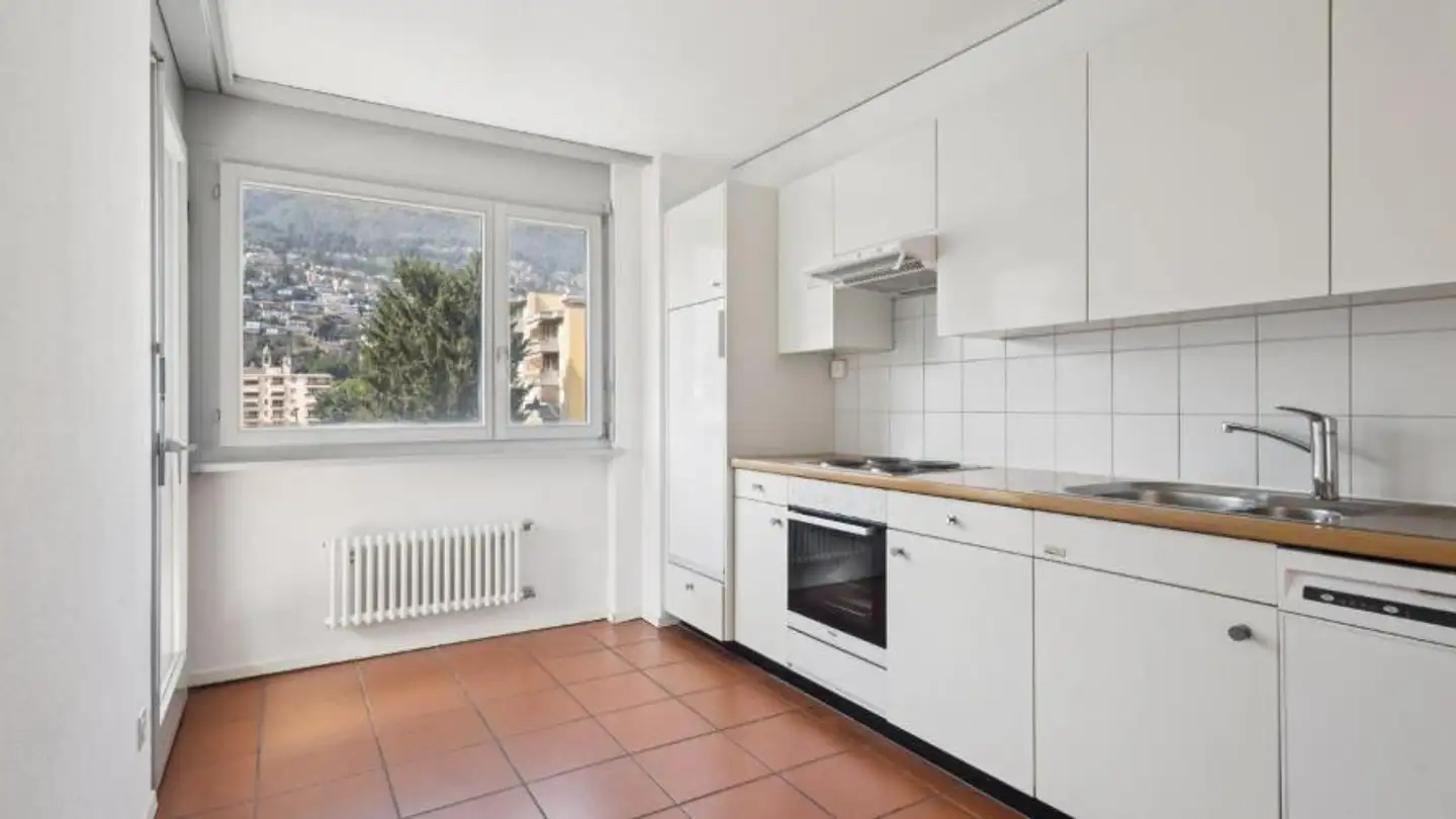 Wohnung mieten - Via Angelo Nessi 13, 6600 Locarno - Foto 2