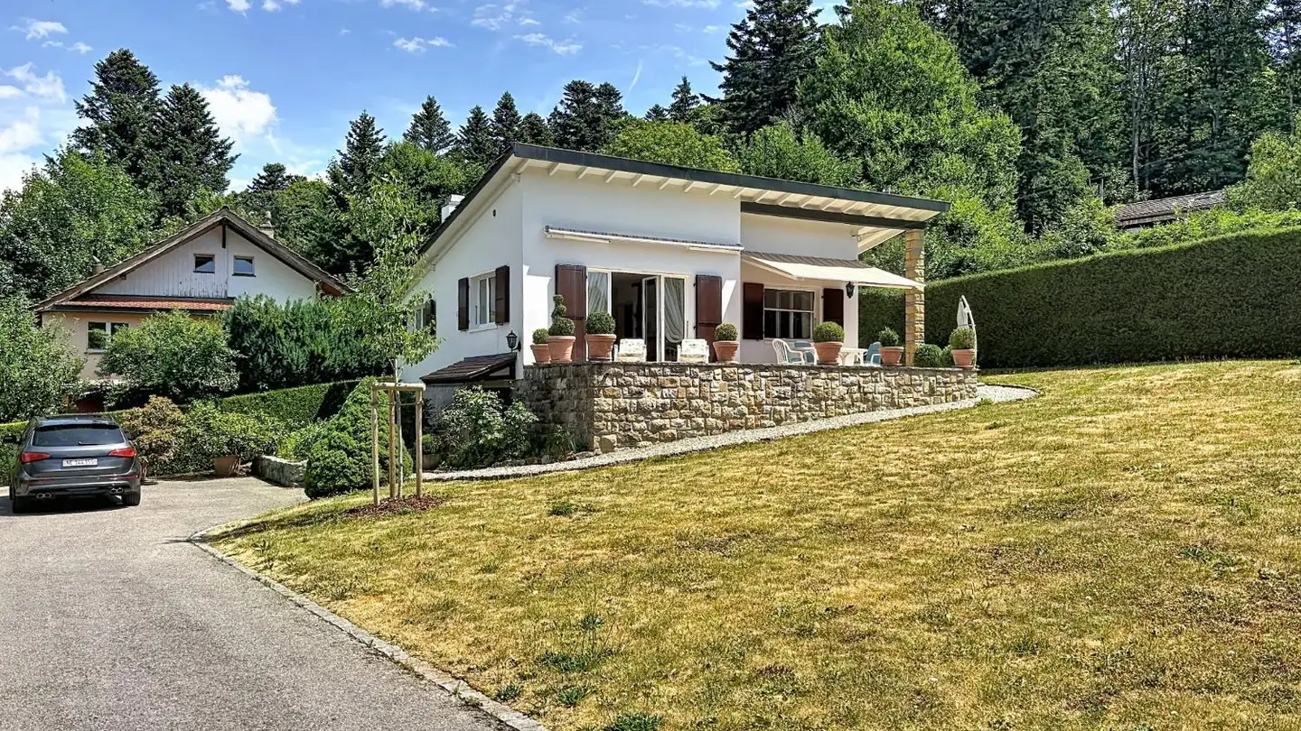 Single house for sale - Rosemont 20, 2067 Chaumont