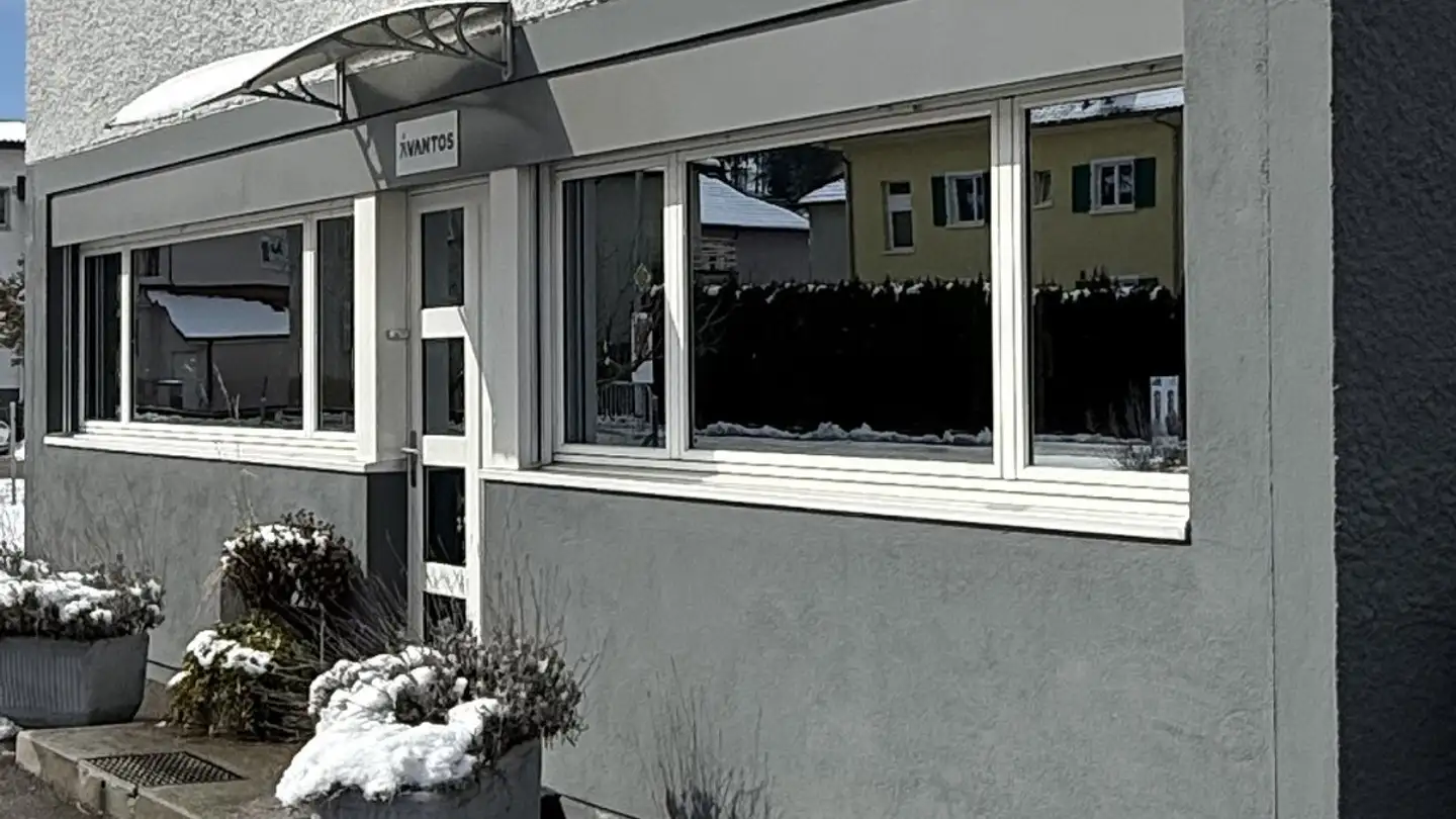 Commercial for rent - 2735 Bévilard - Photo 2