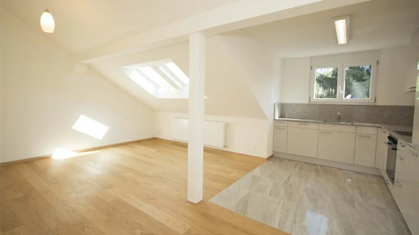 Dachgeschosswohnung mieten - Höfliweg 9, 8055 Zürich - Foto 4