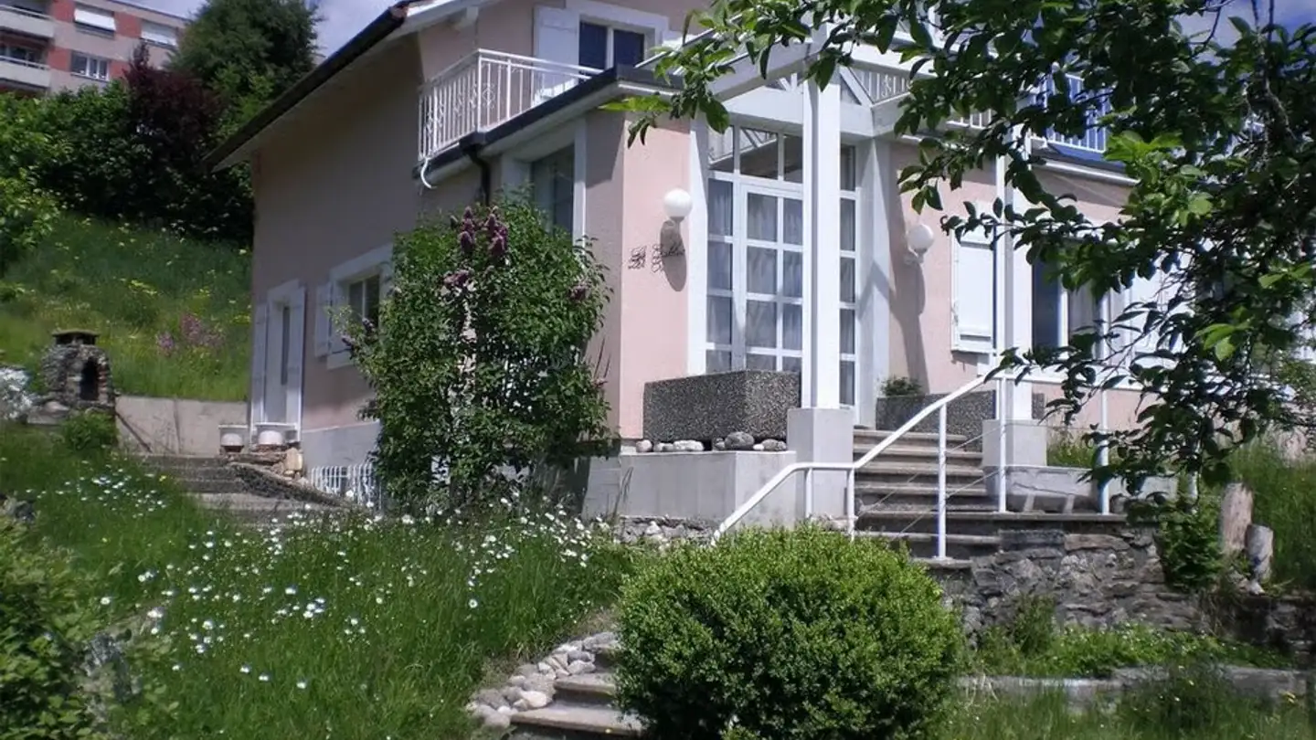 Maison individuelle à louer - Rue Des 22-Cantons 38, 2300 La Chaux-de-Fonds