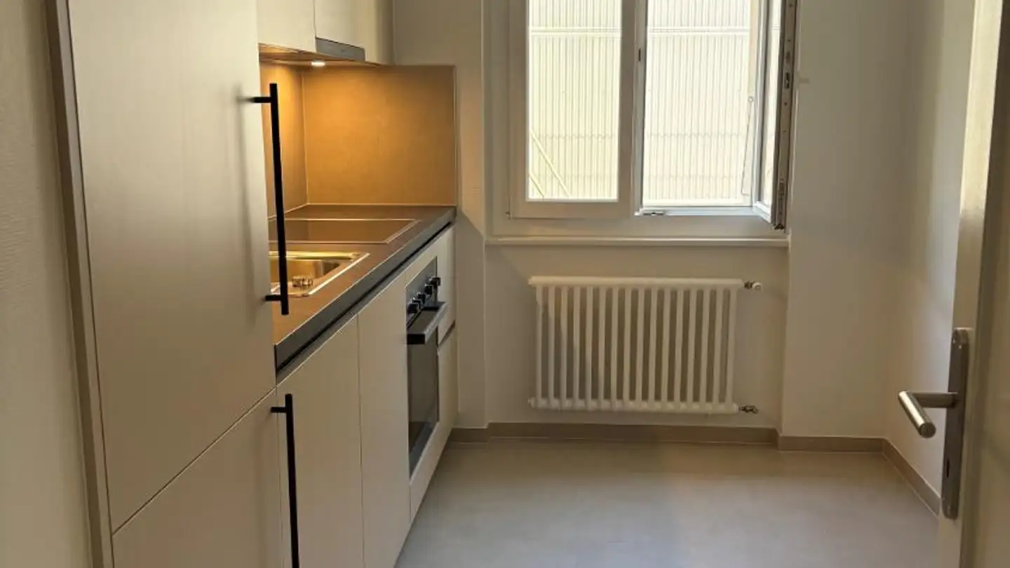 Wohnung mieten - Rue Marie-De-Nemours 10, 2000 Neuchâtel - Foto 2