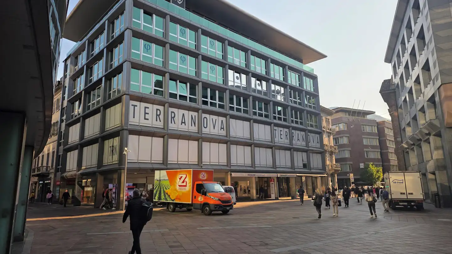 Office space for rent - Via Pietro Peri 2a, 6900 Lugano
