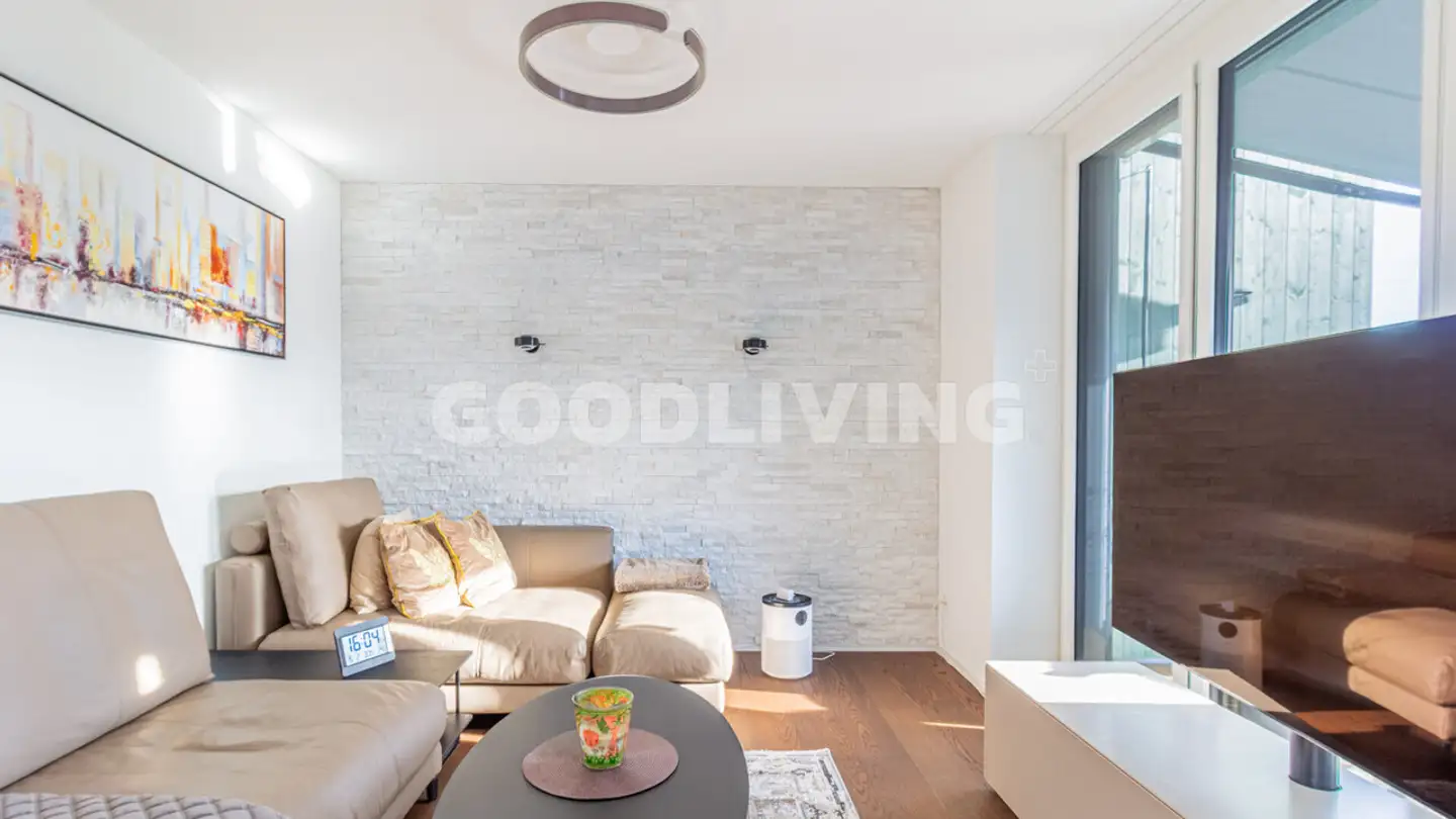 Apartment for sale - 8816 Hirzel - Photo 2
