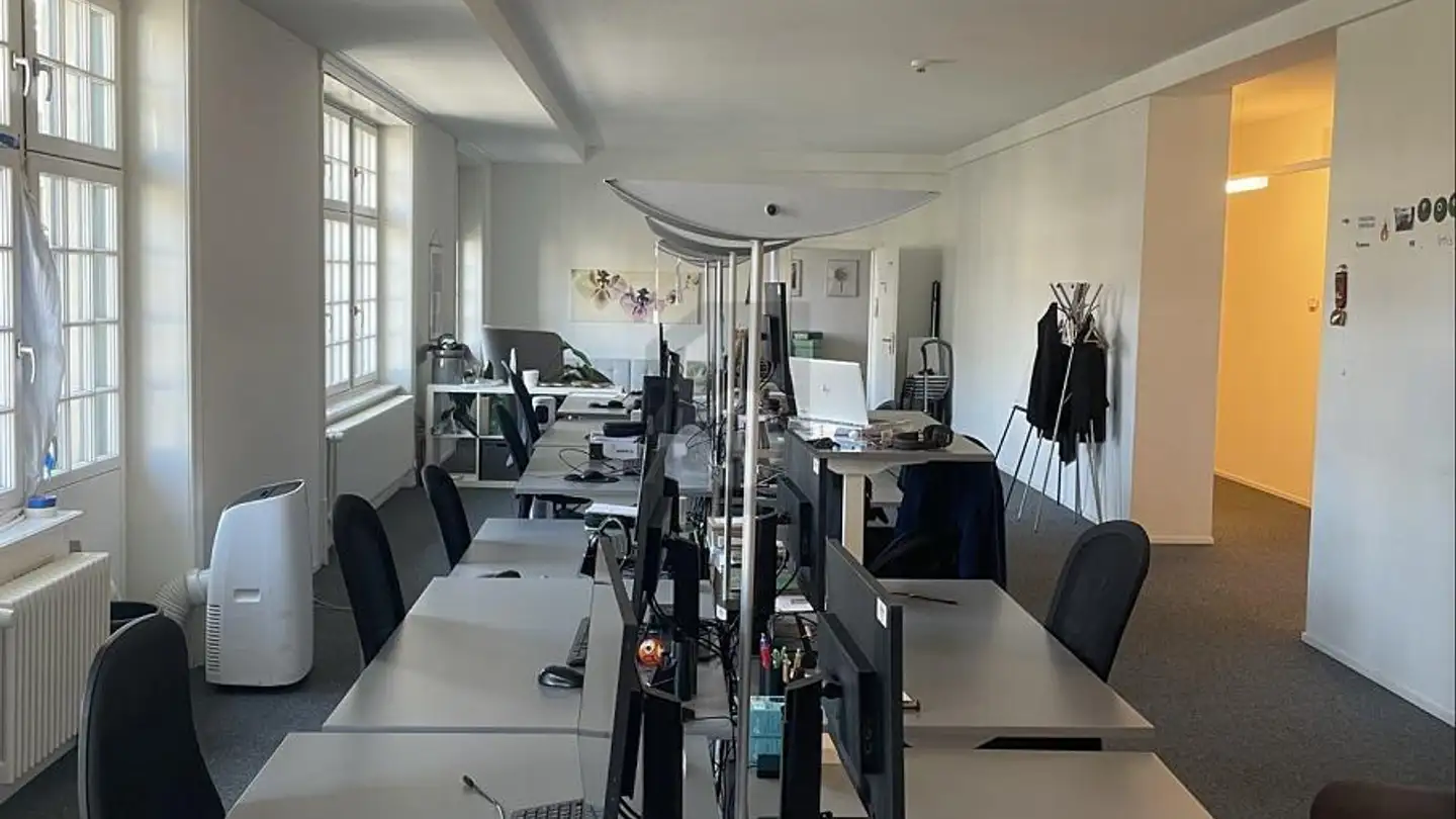 Office space for rent - 4051 Basel - Photo 2