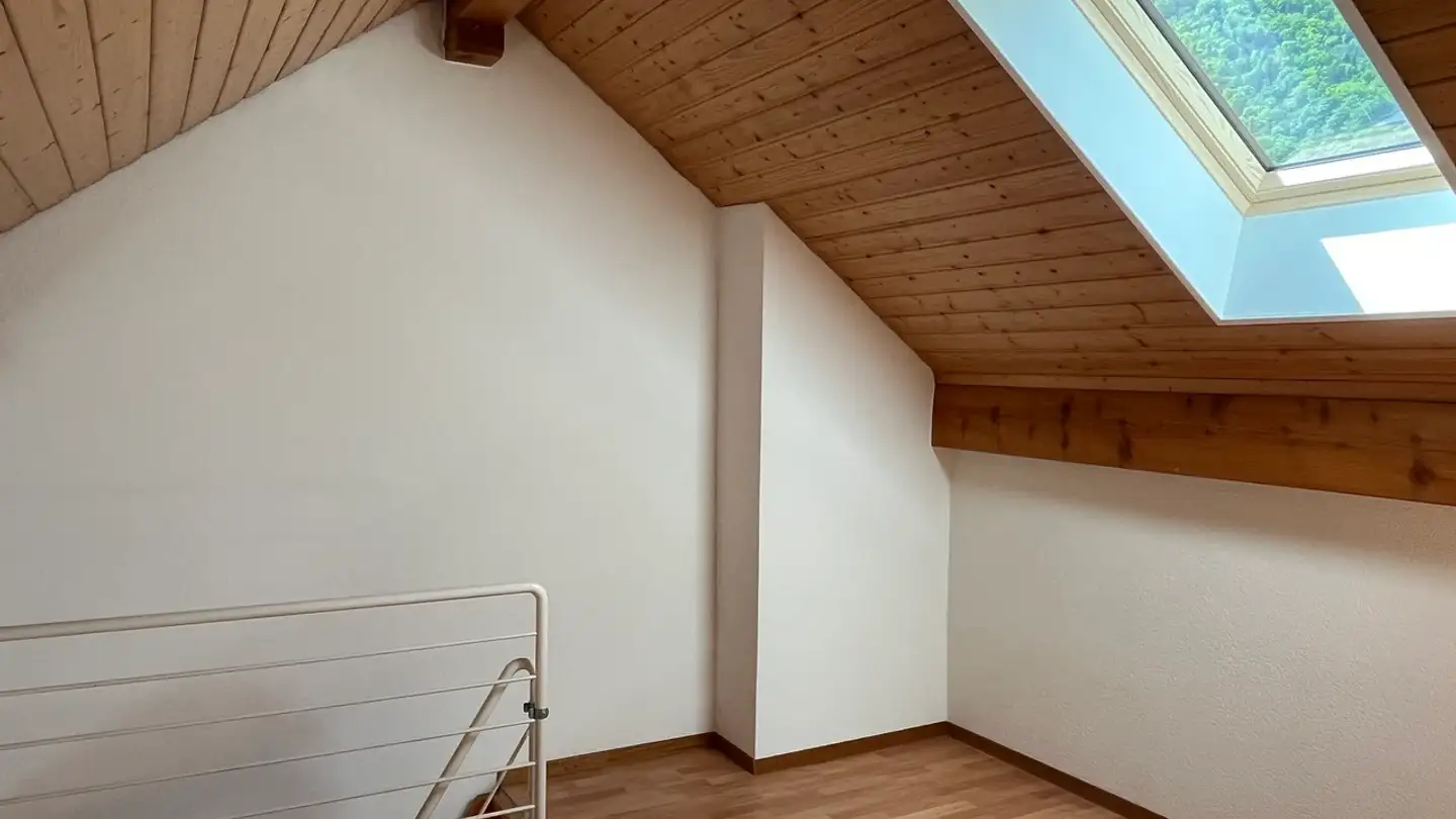 Attic flat for rent - Route De Baulmes, 1445 Vuiteboeuf - Photo 2
