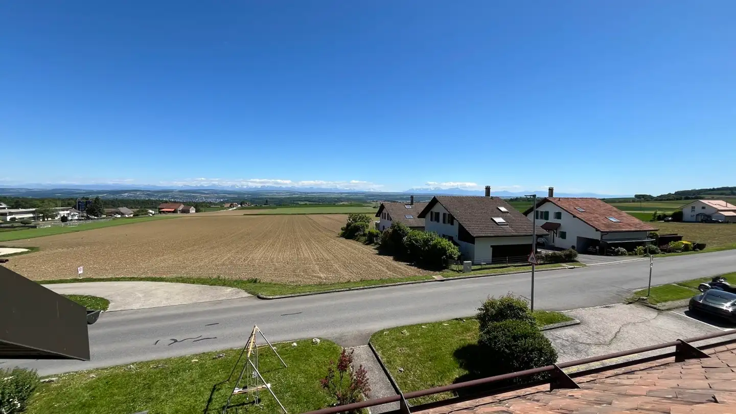 Attic flat for rent - Route De Baulmes, 1445 Vuiteboeuf - Photo 4