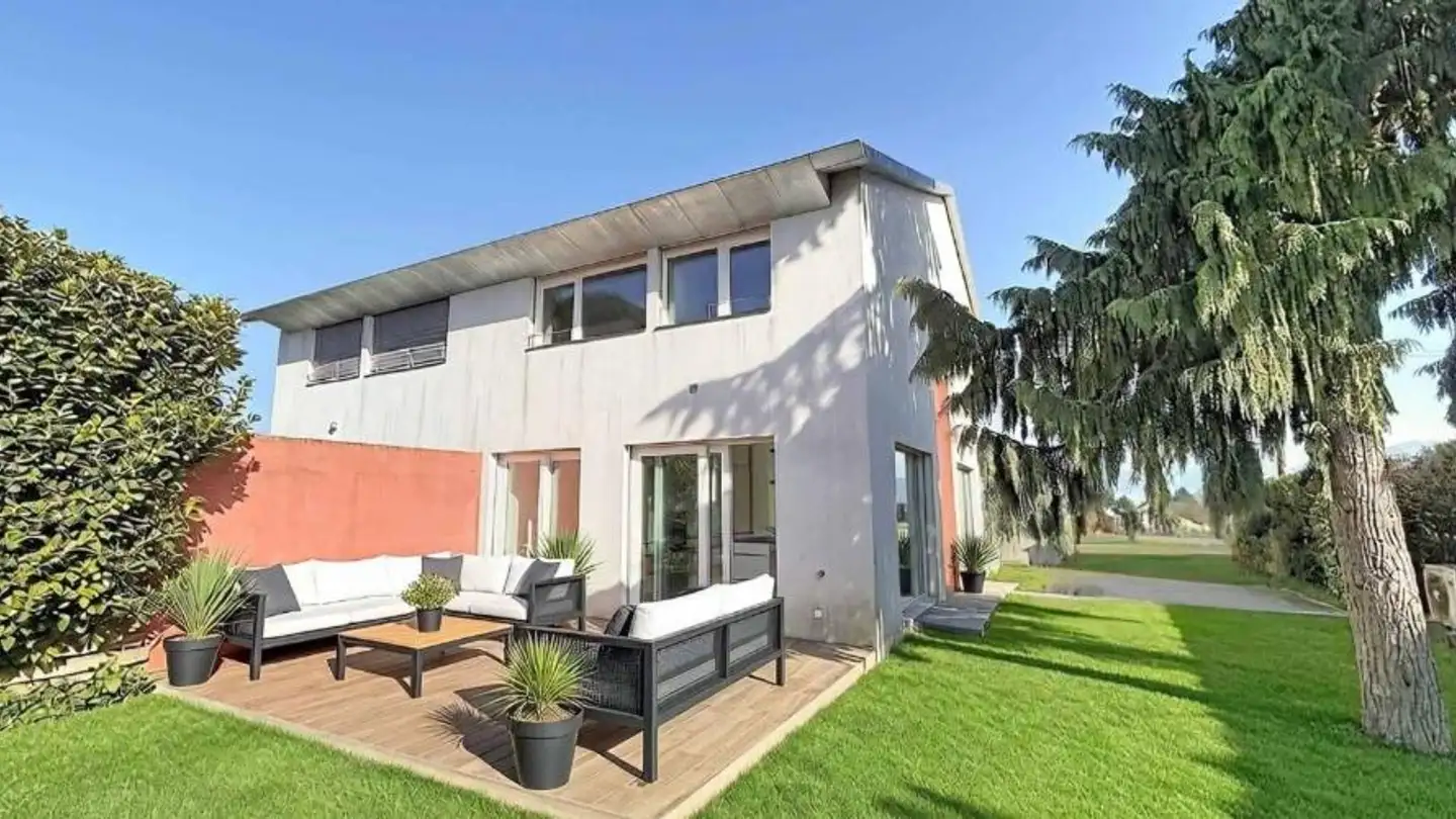Semi-detached house for sale - 1291 Commugny