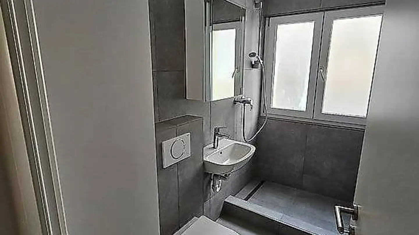 Apartment for rent - Alte Bernstrasse 200, 3613 Steffisburg - Photo 4