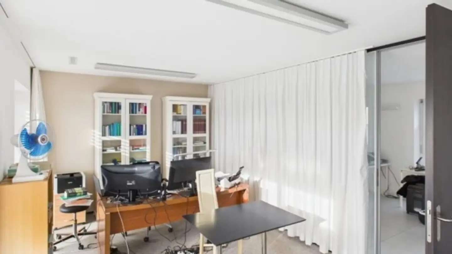 Office space for rent - Route Cantonale 107, 1025 St-Sulpice VD - Photo 2