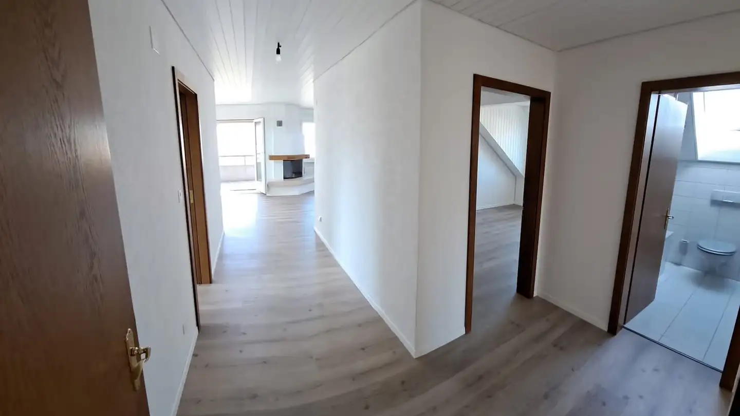 Dachgeschosswohnung mieten - St. Gallerstrasse 197, 9200 Gossau SG - Foto 2