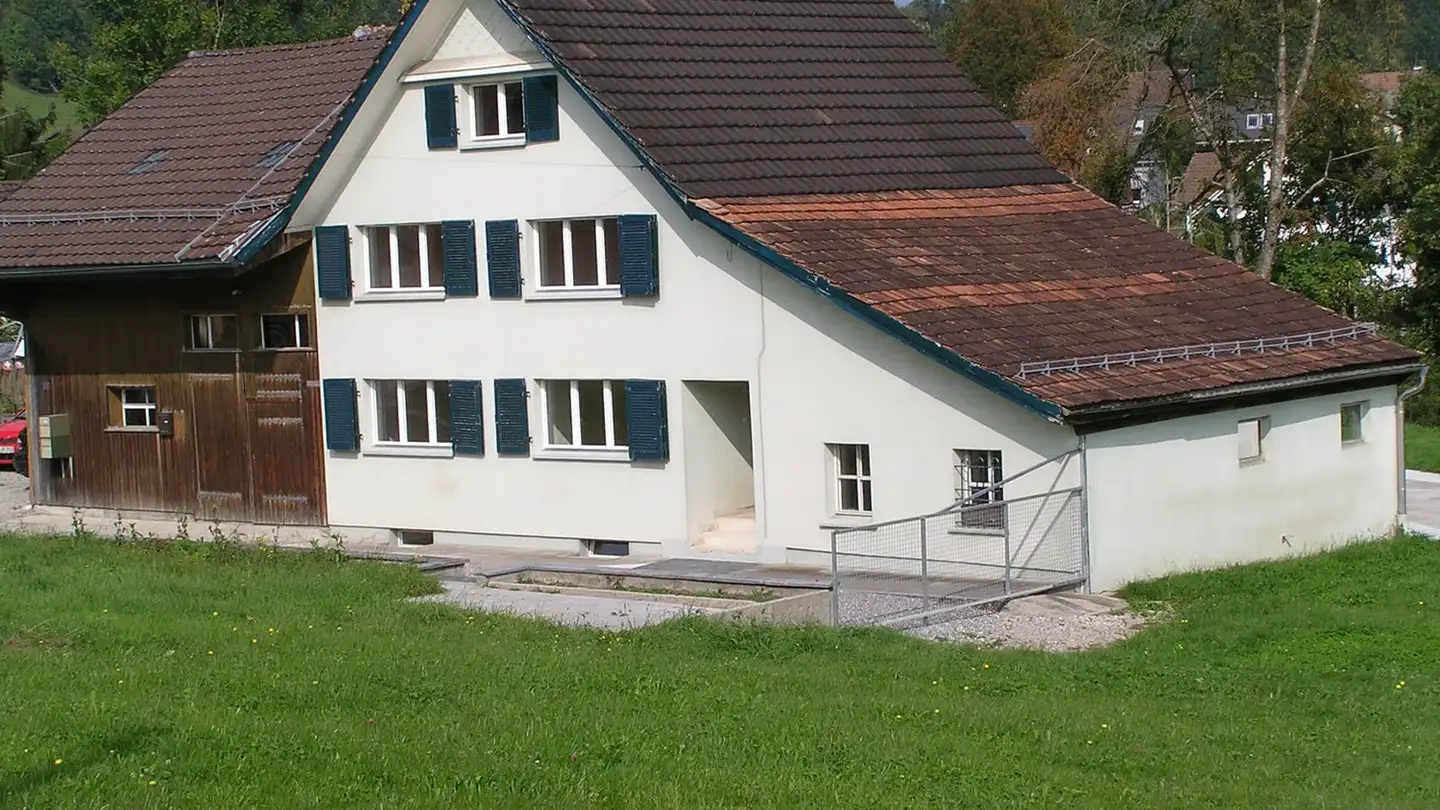 Einfamilienhaus mieten - Landstrasse 9a, 9533 Dietschwil