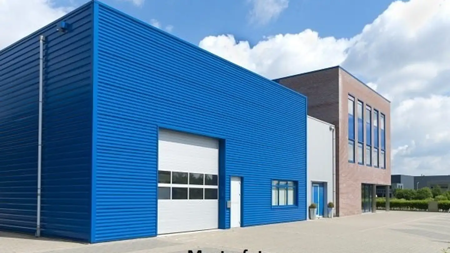 Fabbrica in vendita - Route De Bellevue, 2400 Le Locle