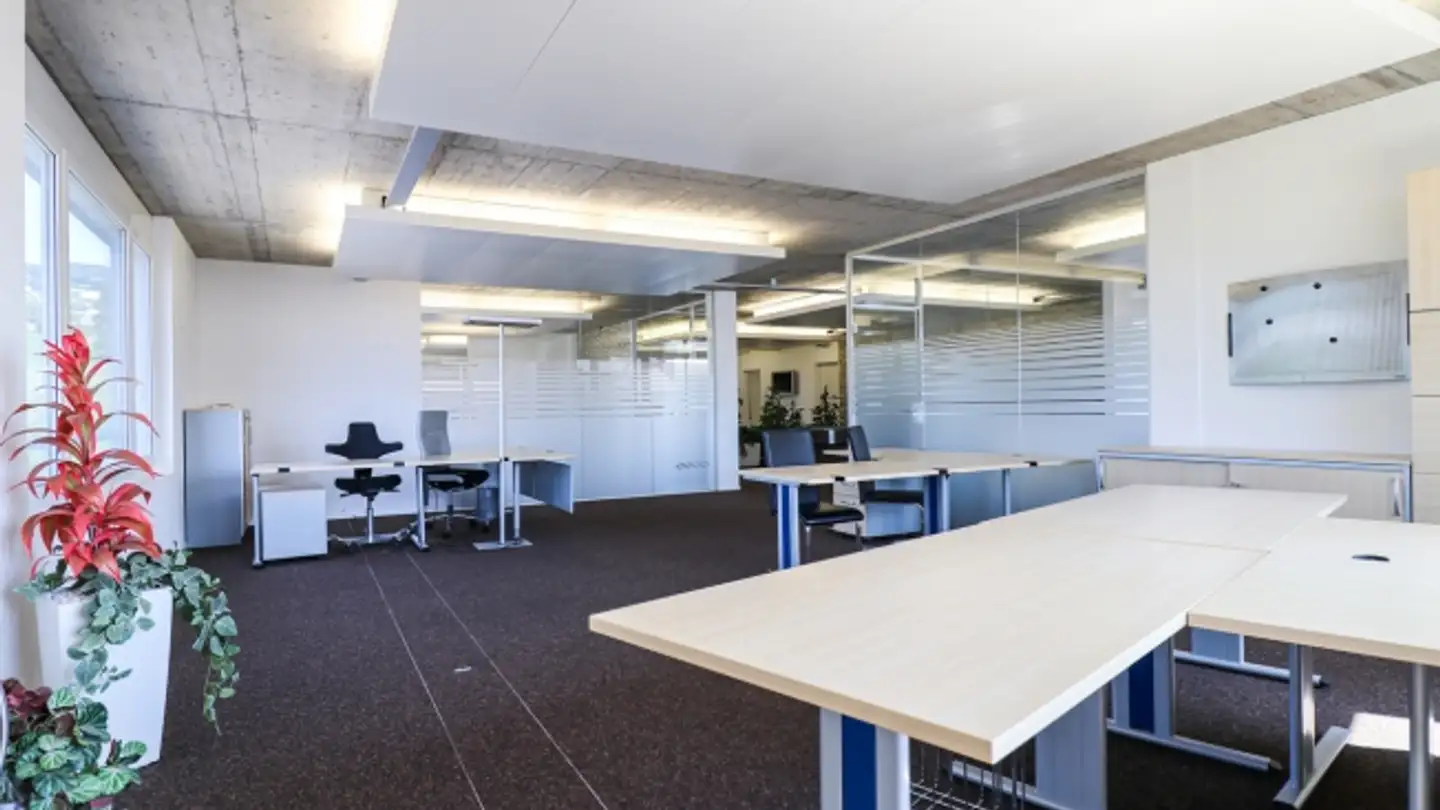 Spazio ufficio in affitto - Parkstrasse 1a, 6214 Schenkon - Photo 2