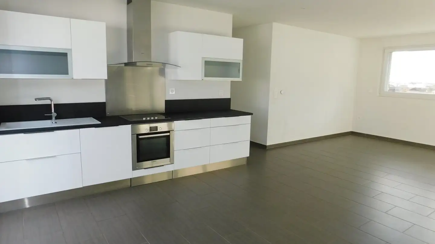 Penthouse for rent - Rue Du Pont 6, 1907 Saxon - Photo 3