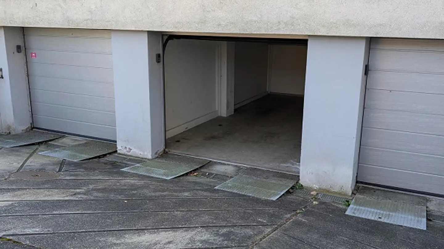 Garage individuel à louer - Lochackerstrasse, 4153 Reinach BL - Photo 2