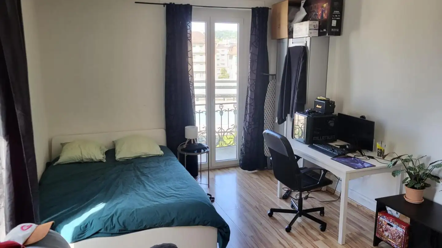 Single room for rent - Place De La Gare, 1020 Renens VD - Photo 2