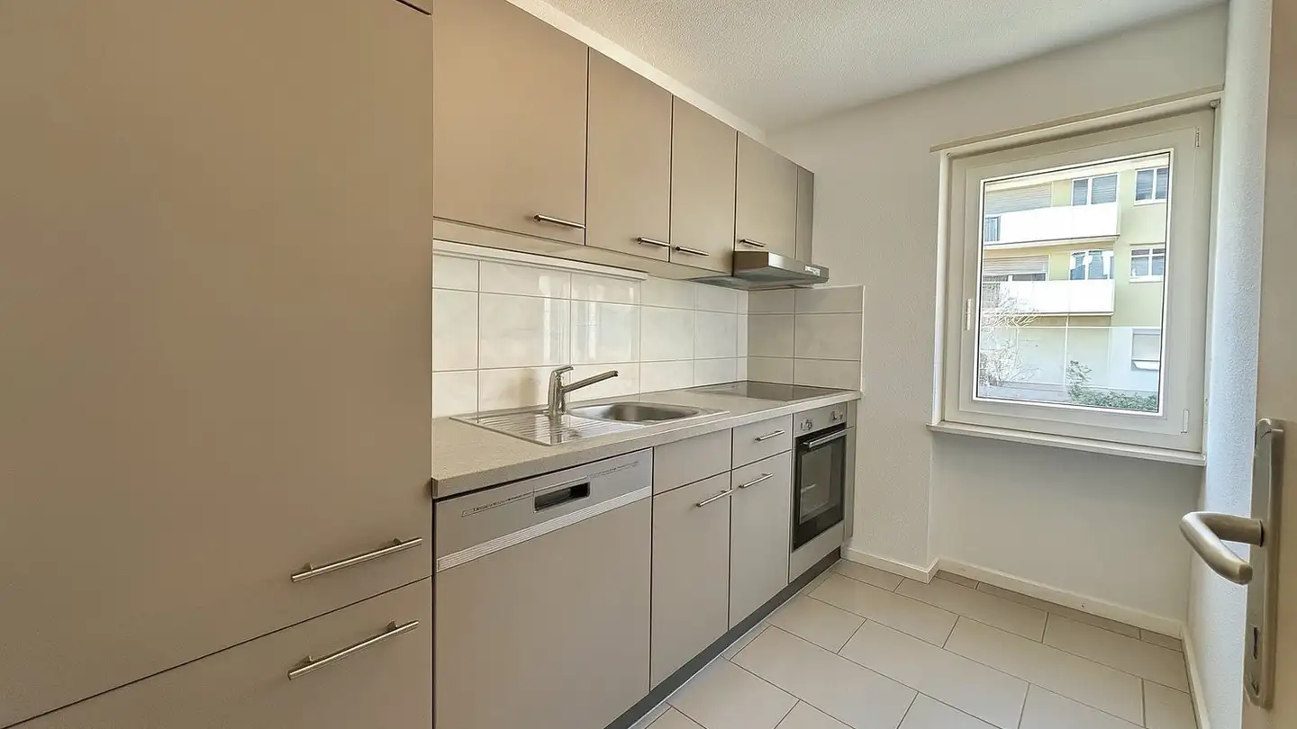 Appartement à louer - Rue Du Coteau / Haldenstrasse 24, 2502 Biel/Bienne - Photo 2