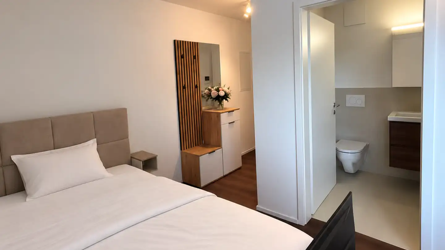 Appartement meublé à louer - Madetswilerstrasse 18, 8332 Russikon - Photo 3