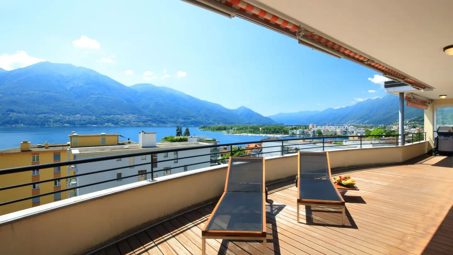 Penthouse for sale - Via Borenco, 6648 Minusio