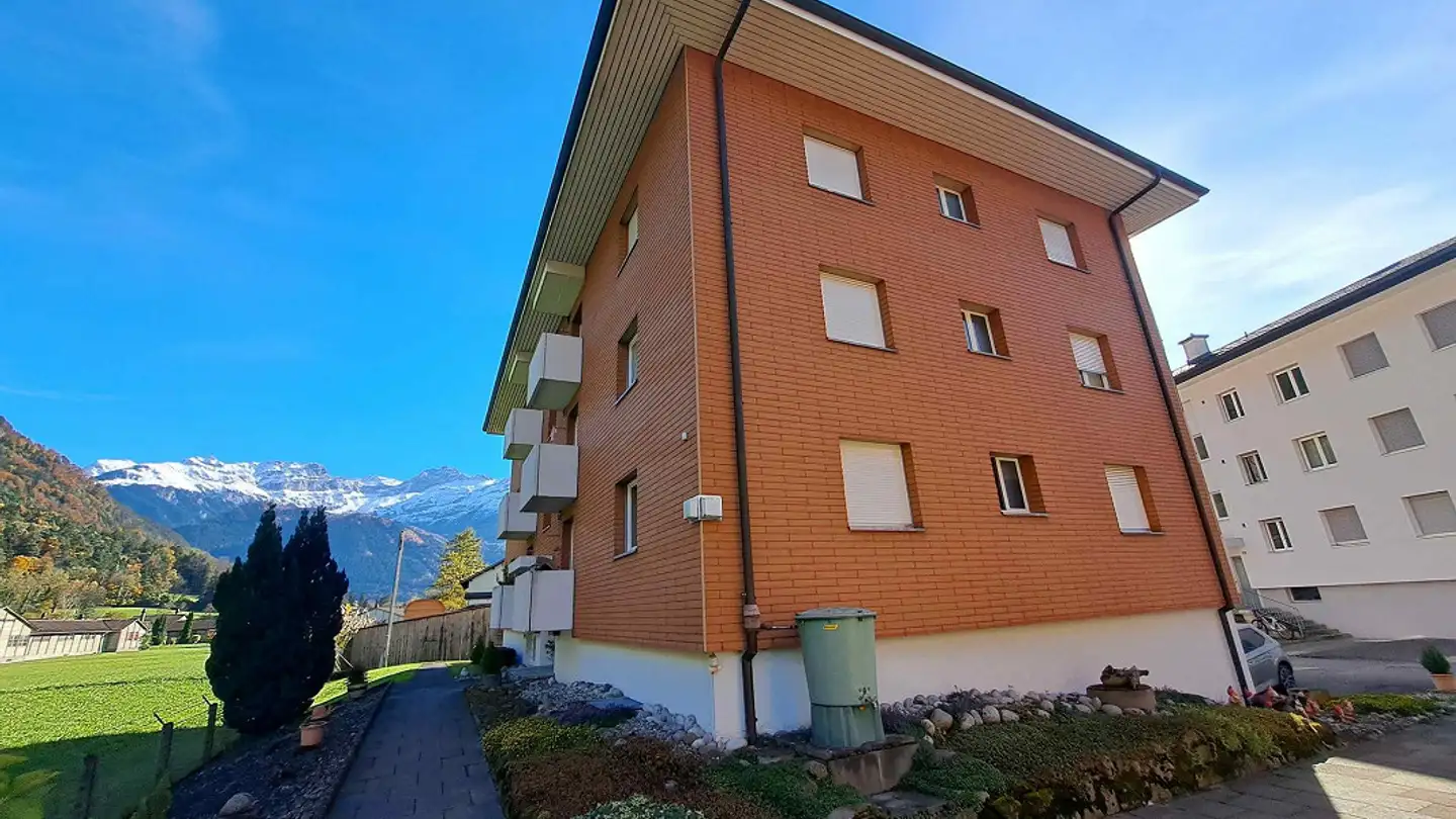 Edificio residenziale in vendita - Flüelerstrasse 62b, 6460 Altdorf UR - Photo 4