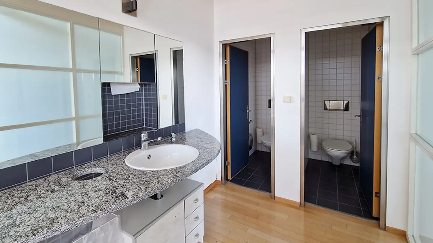 Spazio ufficio in affitto - Apfelhausenweg, 5000 Aarau - Photo 4