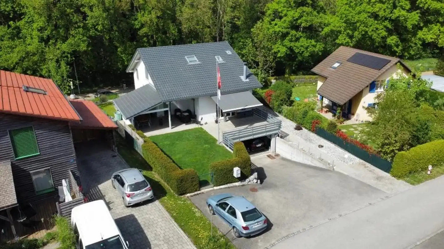 Villa for sale - 1754 Corjolens
