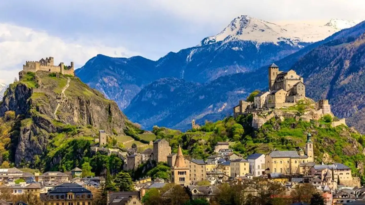 Mischgenutztes Gebäude mieten - 1950 Sion