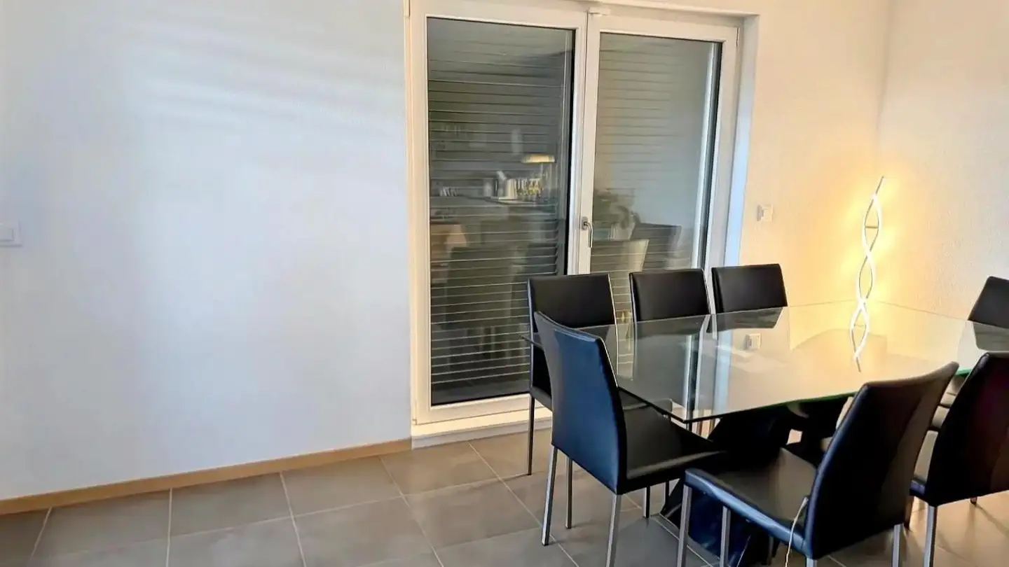 Apartment for rent - Route De L'oche 21, 1195 Dully - Photo 4