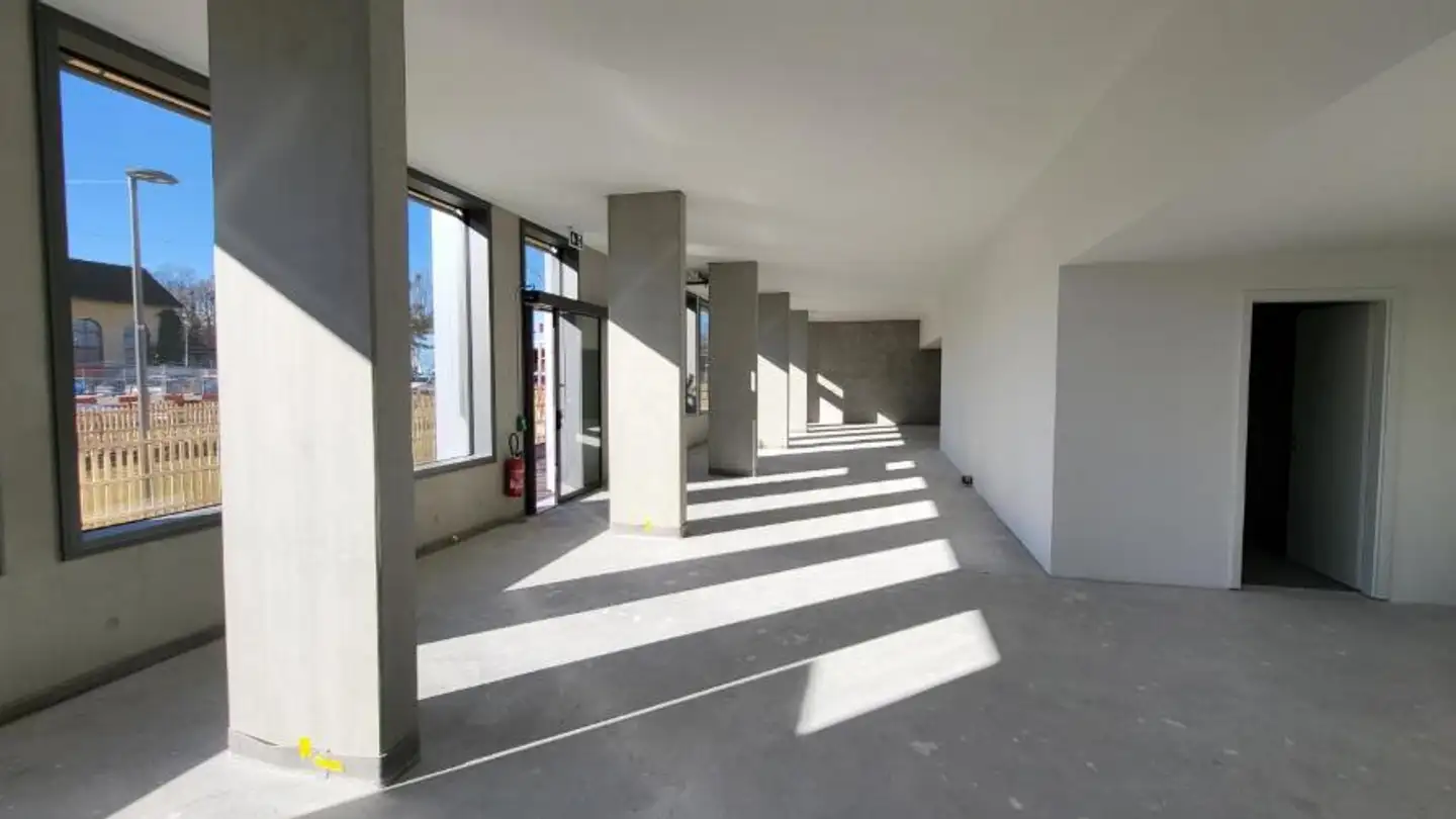 Bar for rent - Avenue de Malley 3, 1020 Renens VD - Photo 2