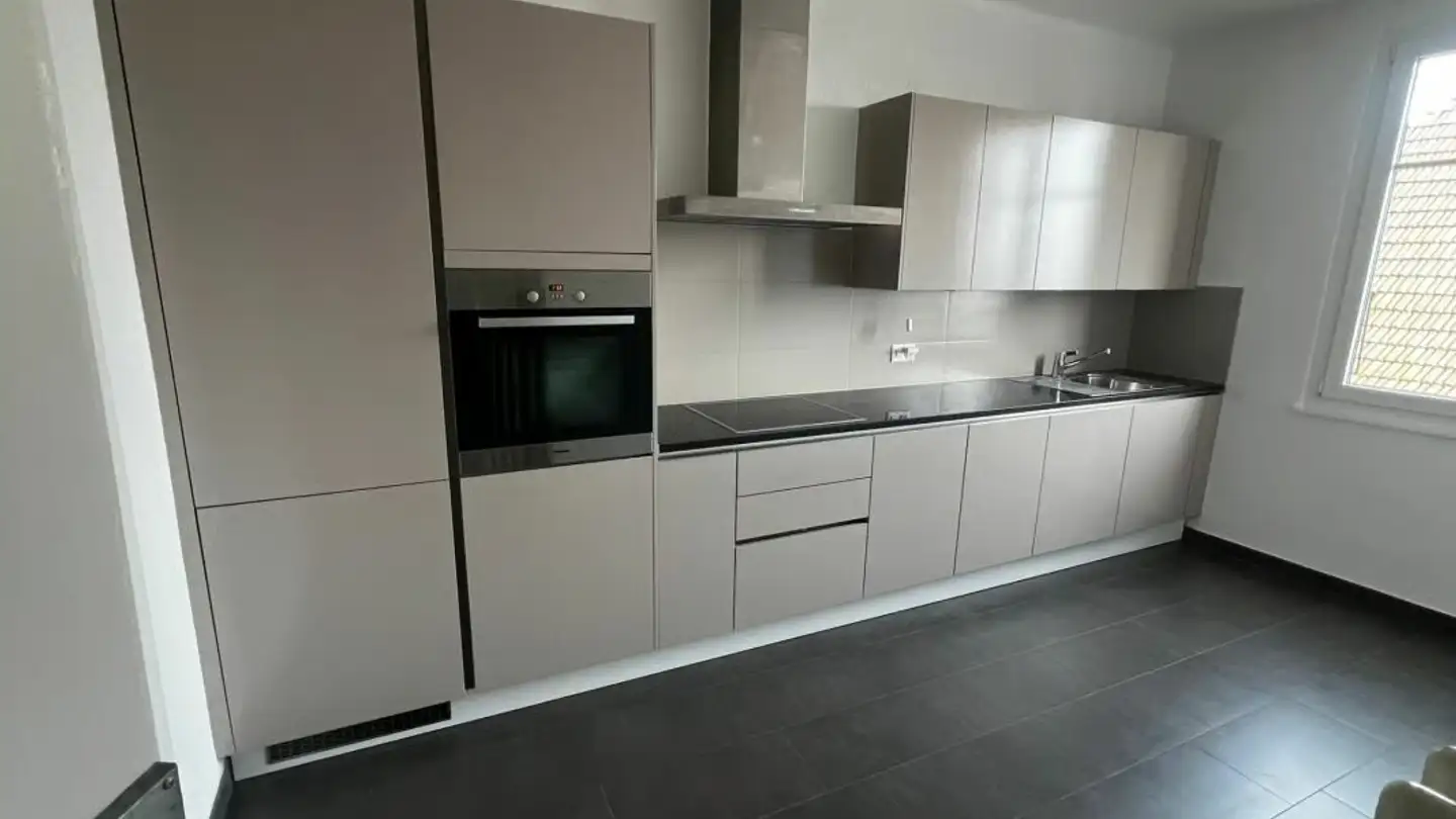 Apartment for rent - Rue Edouard-Desor 3, 2000 Neuchâtel - Photo 2