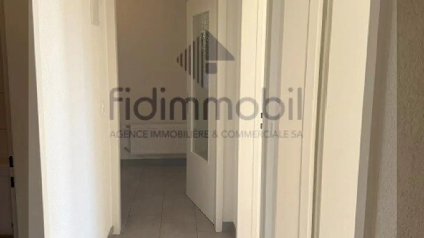 Appartement à louer - Rue Des Couviers 8, 2074 Marin-Epagnier - Photo 4