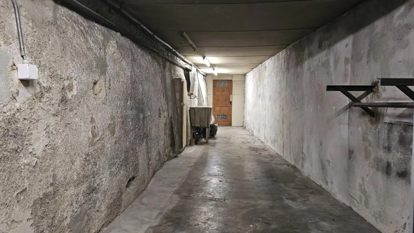 Mischgenutztes Gebäude mieten - Rue Pierre-Dubied 10, 2108 Couvet - Foto 3