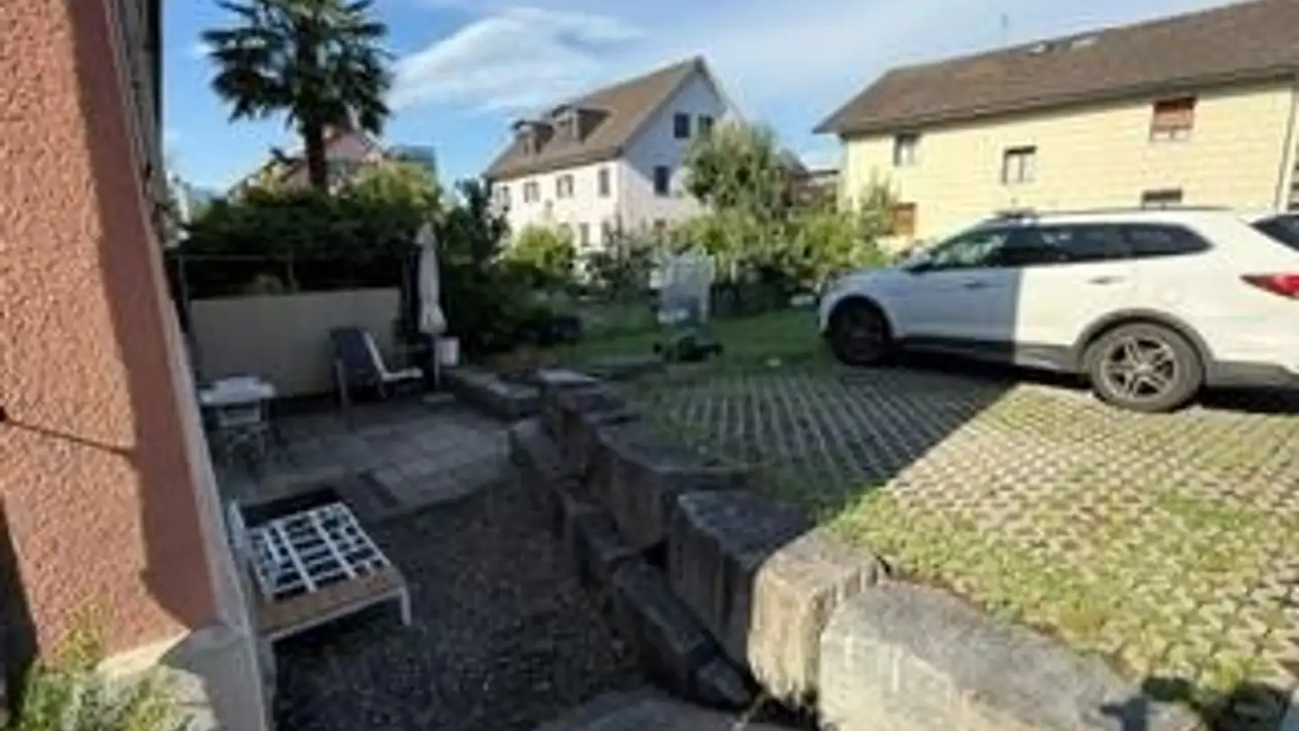 Place de parking extérieure à louer - Gärtliweg 21, 6300 Zug