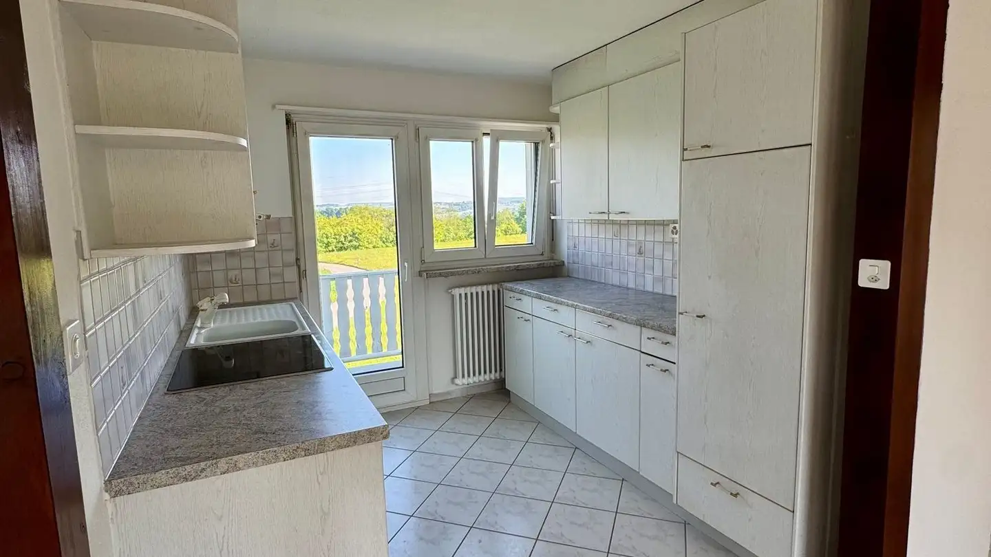 Wohnung mieten - Heligsbüelstrasse 1, 8543 Gundetswil - Foto 2