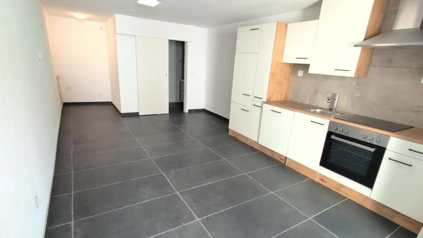 Appartement à louer - 1906 Charrat - Photo 2