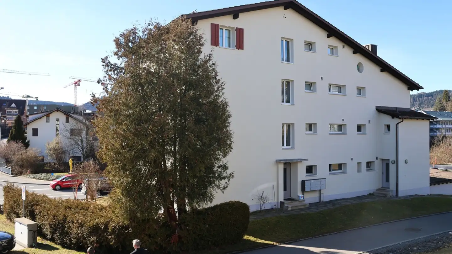 Höhlenhaus kaufen - 6314 Unterägeri