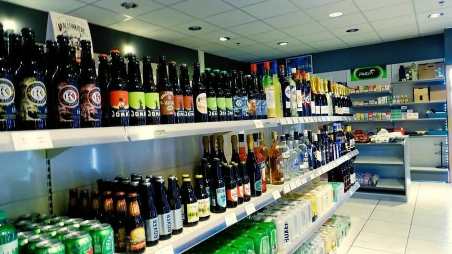 Commerciale in vendita - Avenue Des Bains, 1400 Yverdon-les-Bains - Photo 2