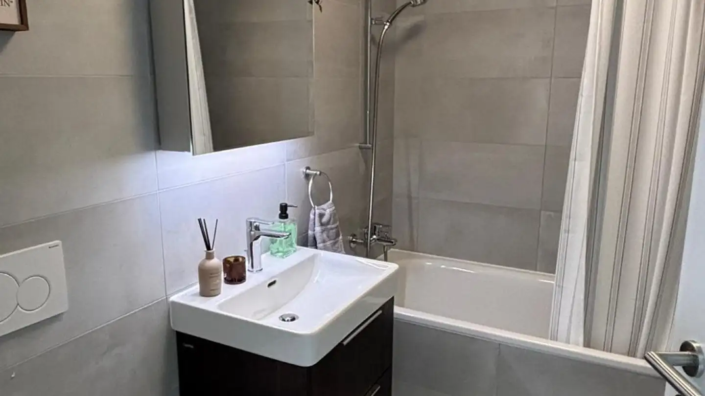 Apartment for rent - Chemin De Sus-Craux 6, 1166 Perroy - Photo 4