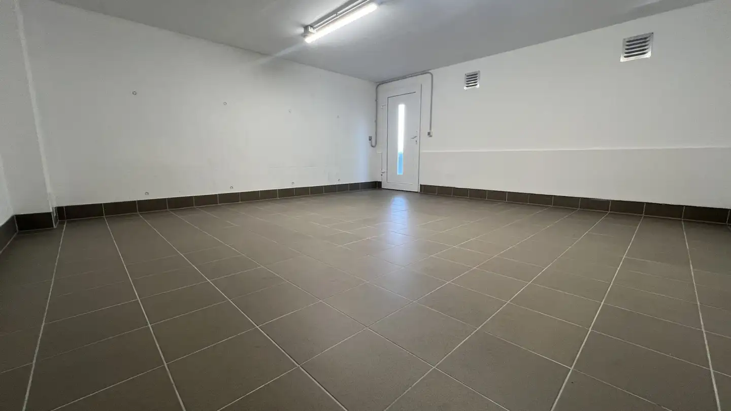 Spazio di archiviazione in affitto - Via Campo Sportivo 15, 6850 Mendrisio - Photo 2