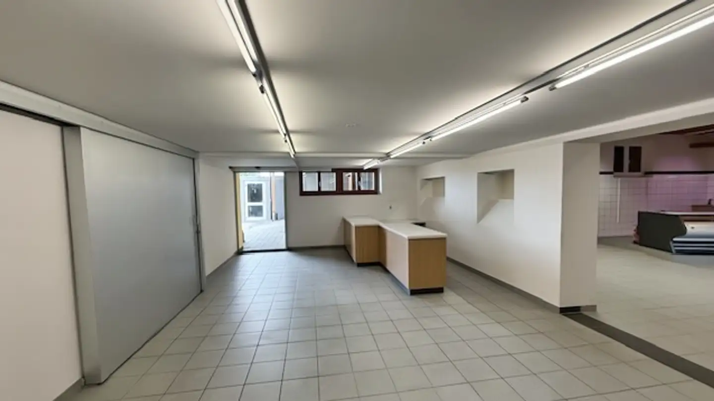 Gewerbe mieten - Route De Villars-Le-Grand 18, 1585 Salavaux