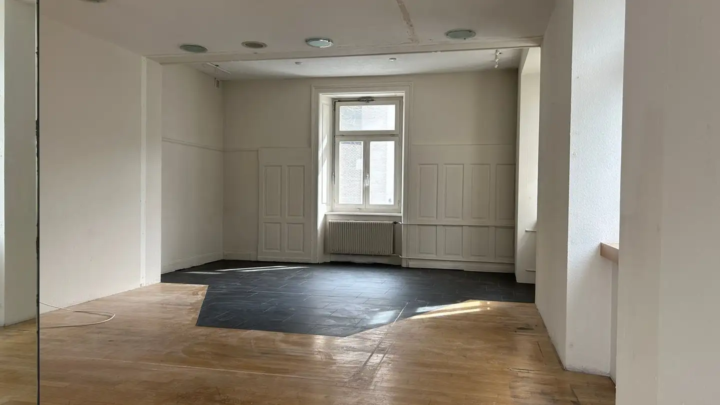 Geschäft mieten - Obere Bahnhofstrasse 40, 8640 Rapperswil SG - Foto 2